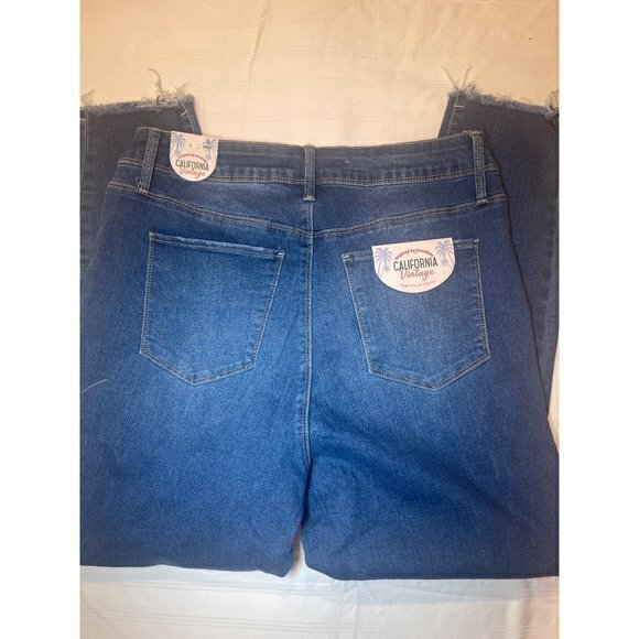 Stuck In A Daydream Ripped Skinny Jeans Medium Wash Size 16 Plus RefFNB - Picture 7 of 9